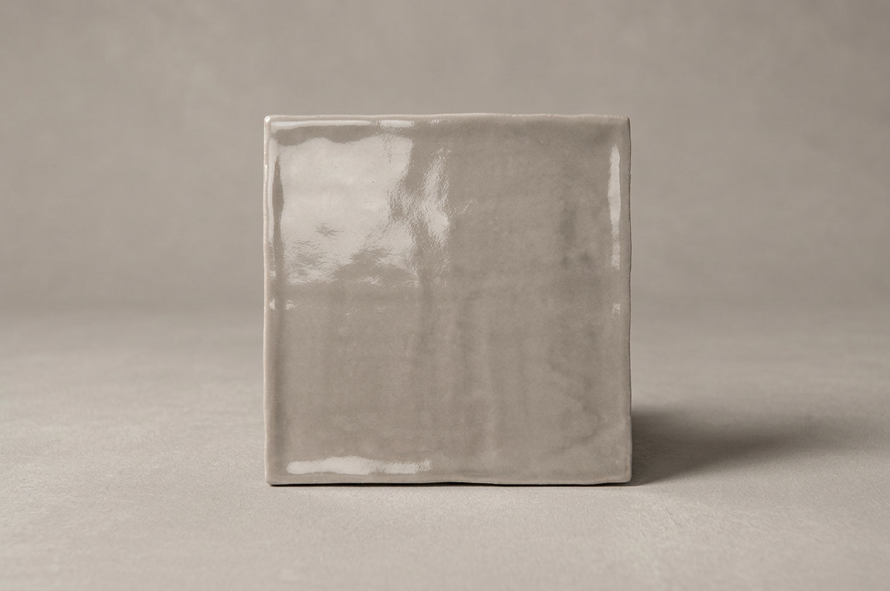 Mindelo Glans Grey 13x13 cm – Ton-sur-Ton Productshot